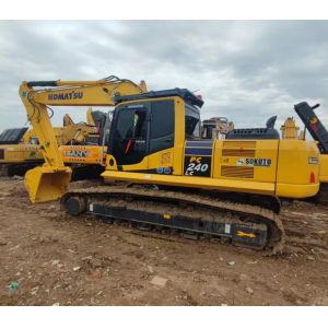 Japan 24 tons used and efficient crawler excavator Komatsu PC240LC-8