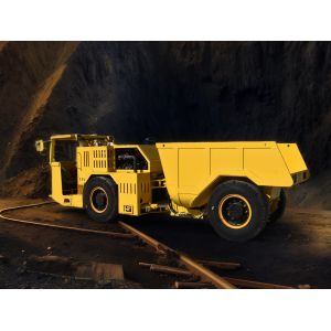 Buy cheap DERUI DRUK-6 Dump Truck Underground Usage Compact Design Mini Size 6 tonnes from wholesalers