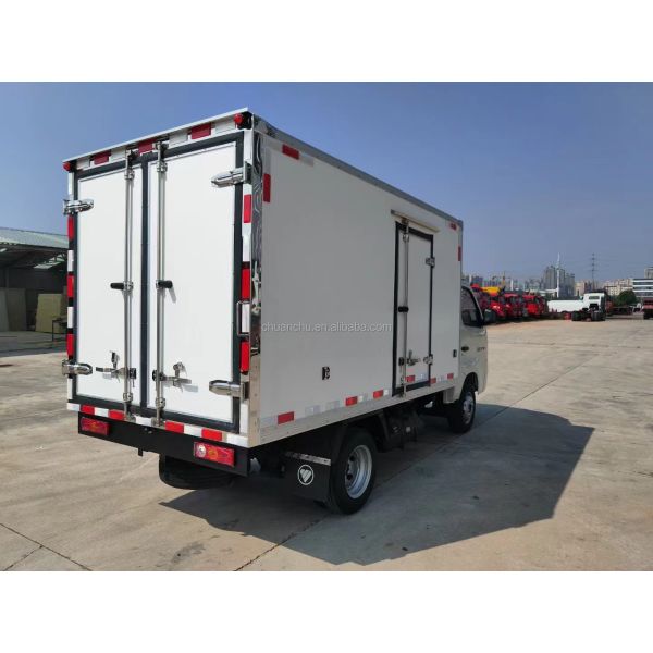 Direct Supply Foton Small Box Refrigerator Trucks for Delivery Horsepower 150hp Refrigerated Delivery Trucks