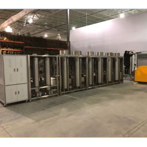 Full Automatic Oil Extraction Device 50Mpa Supercritical Co2 Extraction Machine