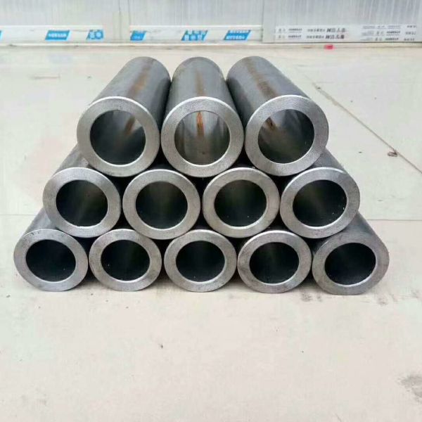 Quality 12 Foot Galvanized Seamless Steel Pipe Sch 80 Galvanised Square Tube wholesale