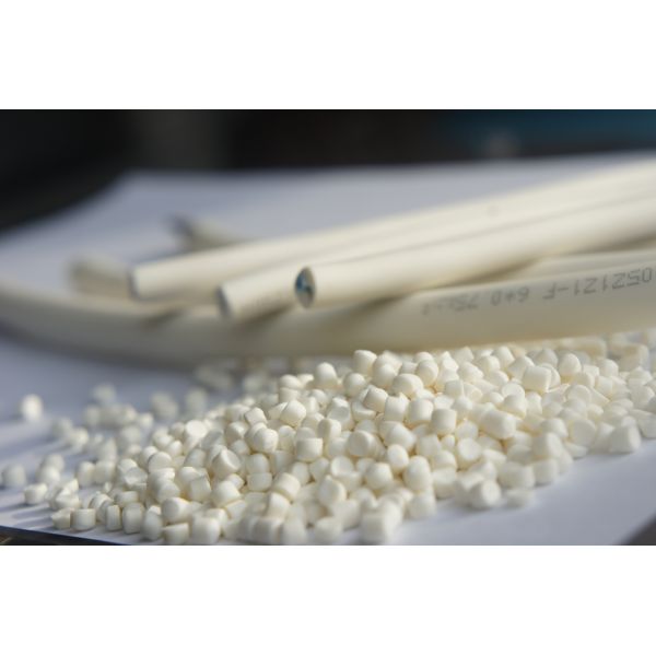 90 Degree Black Shealting PVC Compound For Wire And Cable 1.45g/cm3~1.55g/cm3 Density