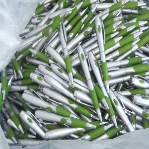 2015 New and hot selling ball pen with advertisment function led light ballpen