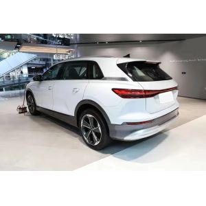 2023 2024 RWD 7 Seats Ev Car Au-di Q5 E-tron 83.4kWh Battery NEDC Range 560km