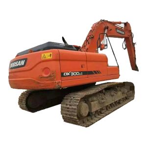 Cheap 151KW Used Doosan DX300LC Crawler Excavator 1.27m3 Bucket Capacity for sale