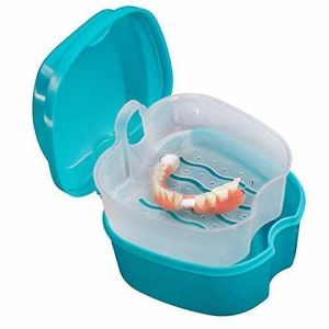 Portable Storage Denture Bath Case With Strainer , Travel False Teeth Holder Custom Color