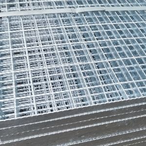 China Light duty serrated bar grating hot dipped galvanized steel grating on sale
