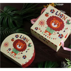Colorful Chocolate Candy Box , Candy Gift Box With Ribbon Tassel Decoration
