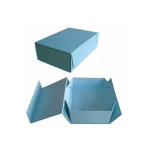 Custom Made Recycled Gift Boxes Various Color Solid Structure SGS Certification