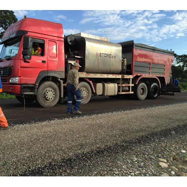 ZZ3317N4667D1 Road Maintenance Vehicle / Asphalt Delivery Truck