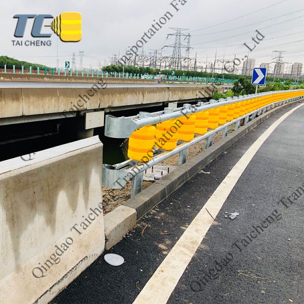 Quality Energy Absorbing Diameter 370mm Roller Road Barrier Safety Roller Barrier System wholesale