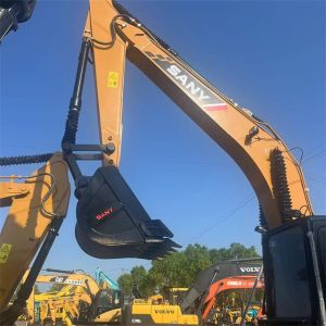 21Ton Second Hand Excavator Used Sany 215 Excavator SY215C Diesel Engine Powered