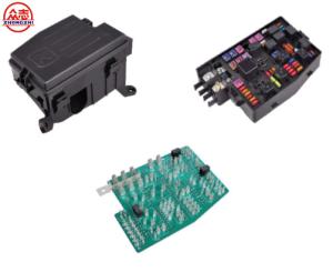 Custom Auto Power Distribution Box With PCB Board Universal Automotive Fuse Box