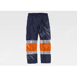 China Poly Cotton Mens Outdoor Work Pants / Multi - Pocket Outside Work Clothes on sale