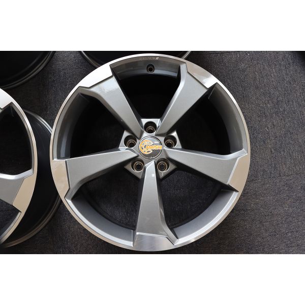 Cast Grey ET32 8.5J Aluminum Alloy 5 Spoke 19 Inch Rim For Audi RS3