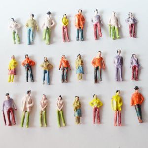 1:75 scale model train building painted people 2.52cm Painted Model Train