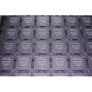 Al-tera 5Ceba2f17c8n Electronic Components Actions Semiconductor Microcontroller