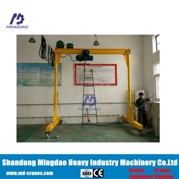 2000kg Lift Capacity Hand Push Wheels Running Mini Mobile Gantry Crane, Small