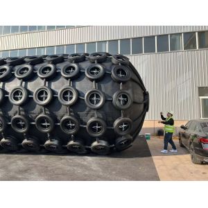 10 Year Durable Dock Fenders With Excellent Shock Absorption