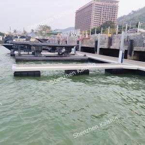 Customized Finger Dock Floating Pontoon LLDPE Floaters And Marina Dock