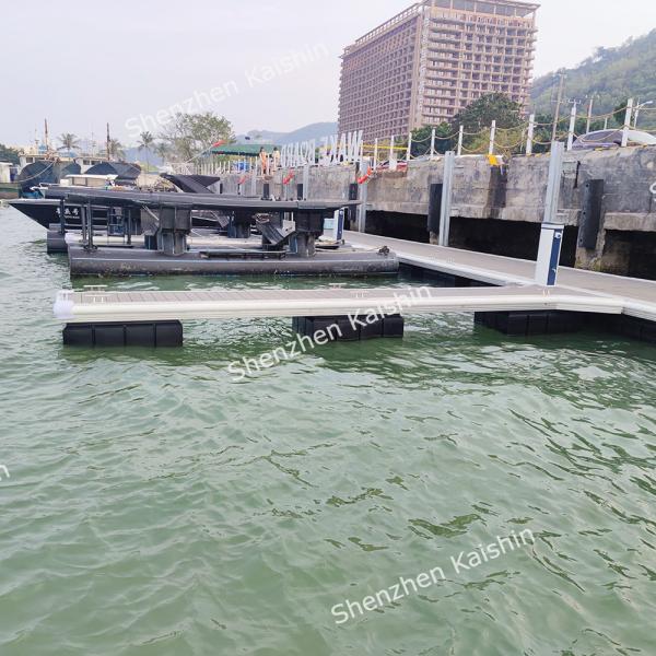 Customized Finger Dock Floating Pontoon LLDPE Floaters And Marina Dock