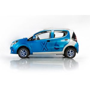 Metal Structure Two Seater Electric Car Battery Powered With Customized Body