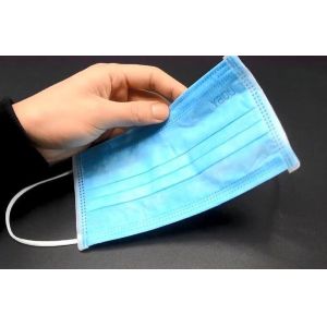 17.5 * 9.5CM Disposable Earloop Face Mask Non Sterilization Dust Proof