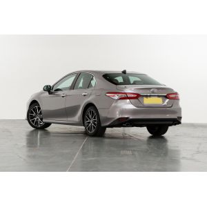 2024 To-yota C-amry Dual Engine Hybrid Electric Automobile Vehicle Car with