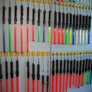 Light Baton With Green Bulb Color And ABS Handle Powered By 3 AA Batteries