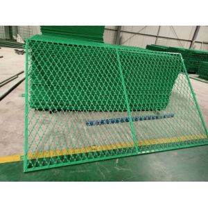 Galvanized BTO22 2.5mm Welded Razor Wire Mesh Fence