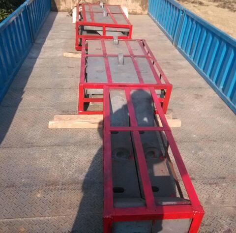 High Chrome Cr18 White Iron Castings Parts , Cast Iron Chute Lining