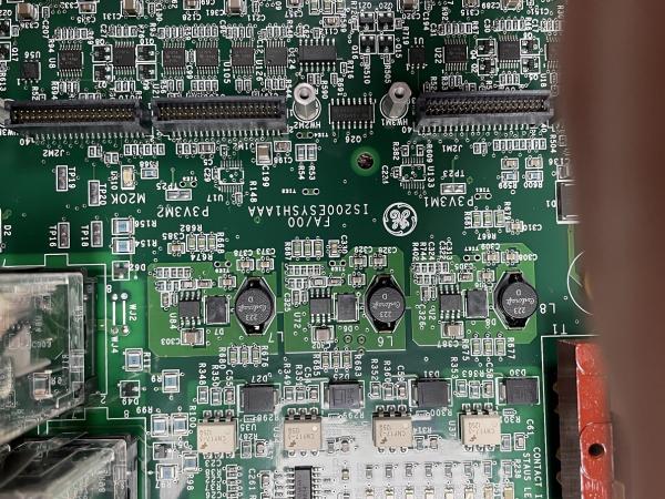 GE IS200ESYSH1A I/O Interface Module with Status Monitoring System Protection