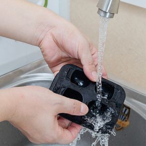Eco Friendly 4 Grid 3D Skull Silicone Ice Cube Trays