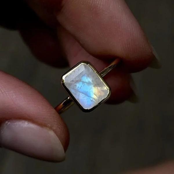 Unique Solid 925 Sterling Silver 18K Gold Plated Ring Large Moonstone Ring Fine Design Factory Jewelry
