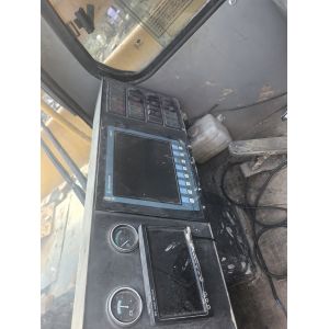 2013 XCMG Used Crane, The XCT100, Has A 64-Meter Boom, An 18-Meter Jib, A 31-Ton