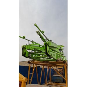 Extremely Efficient ZCC2600 260 Ton Mobile Hydraulic Crawler Crane Heavy Lifting Equipment