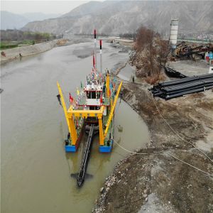 River Dredging with Hydraulic Control Cutter Suction Dredger and Spud Positionin