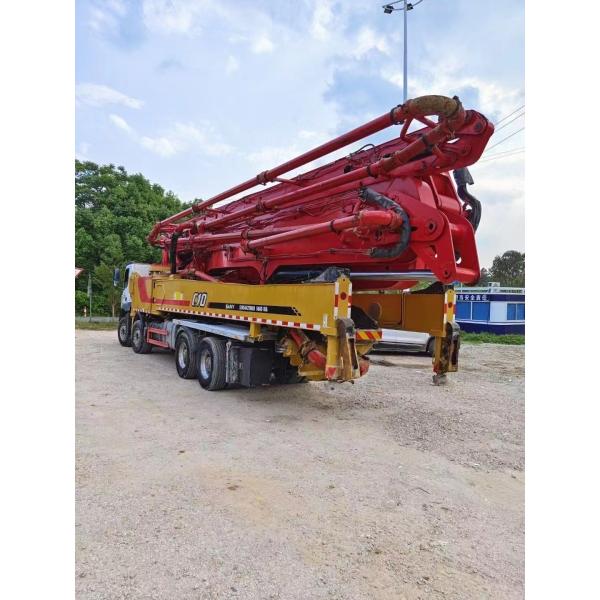 62m Concrete Boom Pump with 2.6mm Vibrating Amplitude and Hydraulic Machining
