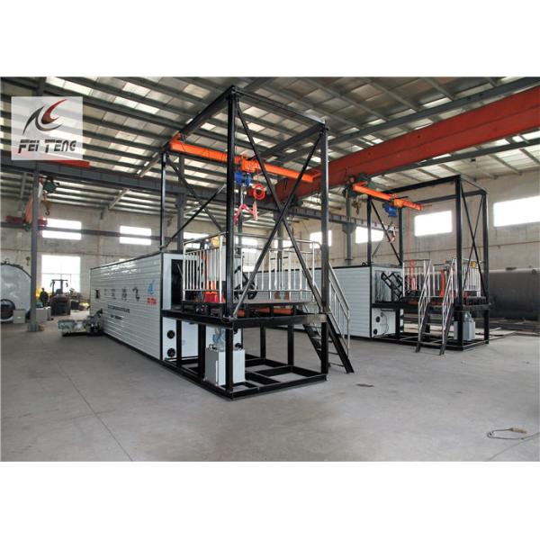 Outside Bitumen Melting Plant , Customized Color Hot Mix Plant For Road