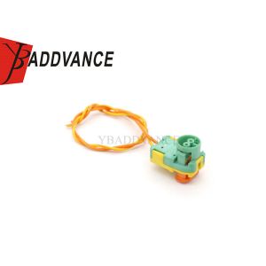 17D14000577 Airbag Clockspring Plug 2 Pin Connector Electrical