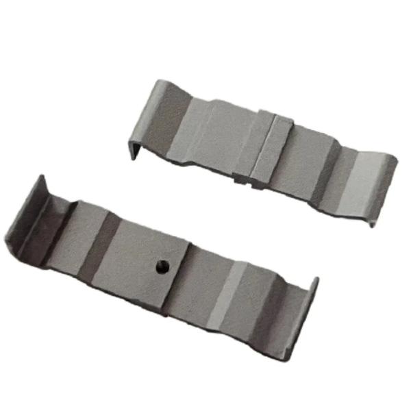 Super Strong Windproof Solar Panel Mounting Aluminum Rail Solar Plate Passage With Clamp Install