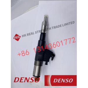 Common Rail Fuel Injector 095000-0222 For ISUZU 6SD1 1153003473 1-15300347-3