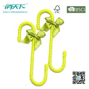 China Betterall Green Beautiful Metal S Hook Hanger With Satin Covered on sale