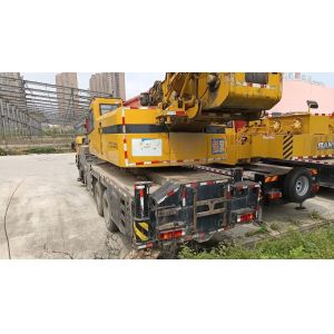 50ton Red and Orange Zoomlion Sy Truck-Mounted Telescopic Crane with ISO9001
