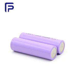 18620C Lithium Ion Rechargeable AAA Battery , 3.7V 2000mAh Battery 1.5A