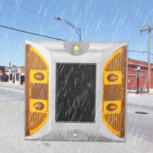 Aluminum Alloy Solar LED Road Studs for Extreme Temperature Range