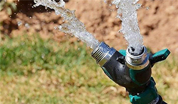 Water Tube Plastic Tap Connector , Y Piece Hose Splitter Two Way 3/4 Inch