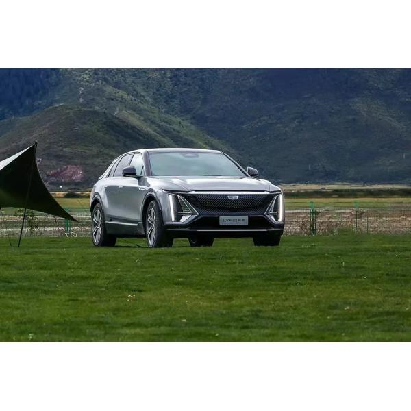 0.67h Fast Charging Electric Super Car Cadillac LYRIQ Luxury Edition with 653km Endurance and Front Track of 1676mm