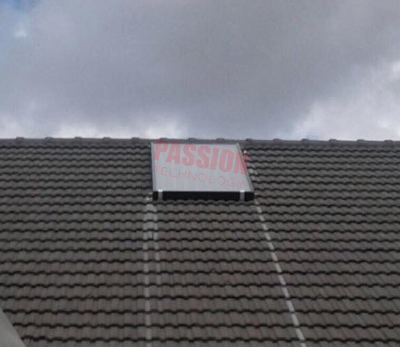 Roof Mounted Stainless Steel 316 Solar Water Heater , Pressurized Solar Hot Water System