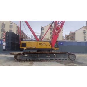 China Maximum Lifting 200 Tons 19 Years Crawler Crane with 72 Meters Main Boom and 5 Shafts on sale